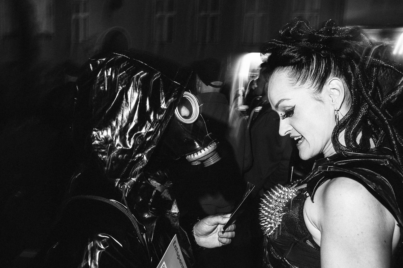 flash street photography berlin Martin U Waltz